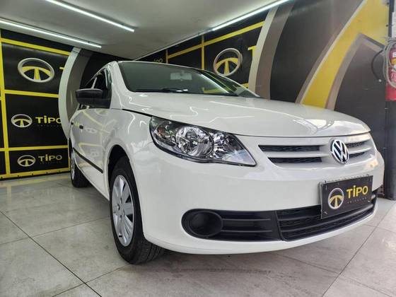 VOLKSWAGEN VOYAGE 1.6 MI 8V FLEX 4P AUTOMÁTICO